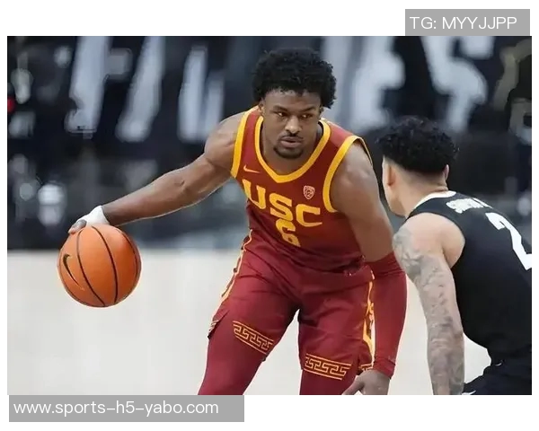 媒体人分析布朗尼身体素质与投射信心适合挑战CBA赛场 媒体人分析布朗尼身体素质与投射信心适合挑战CBA赛场