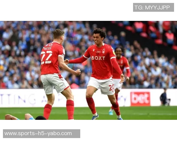 曼联近期状态回暖豪取4胜英超仅次于阿森纳的表现引关注