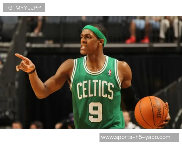 隆多分享抢篮板秘诀身高185米却能单场摘下14个篮板的奥秘