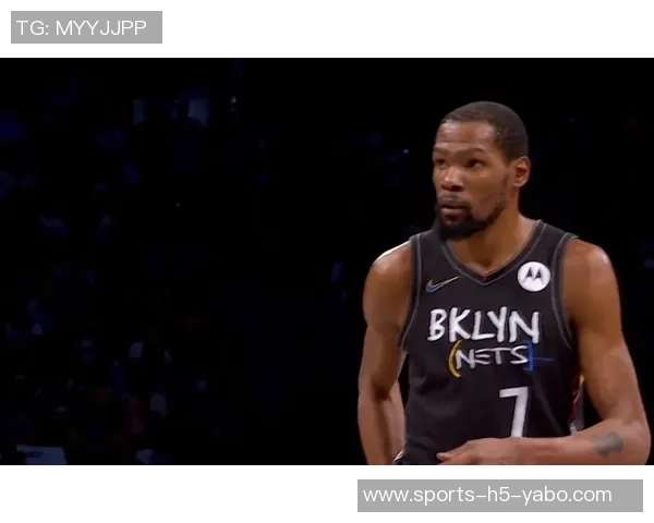 杰伦布朗半场表现低迷仅得6分3失误球队状态堪忧